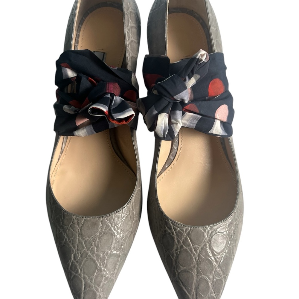 Prada Milano Gray Women's Alligator w/Strap “Scarf” Pumps Size 38 - Picture 6 of 17